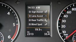 Volkswagen Sharan - techniczny retusz