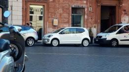 Volkswagen up! - lewy bok