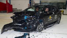 Nissan Leaf z pięcioma gwiazdkami w bardziej rygorystycznym teście Euro NCAP