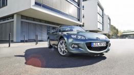 Mazda MX-5 Facelifting soft-top - widok z przodu