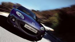 Mazda MX-5 Facelifting hard-top - przód - reflektory wyłączone