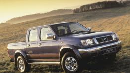 Nissan Pickup - widok z przodu