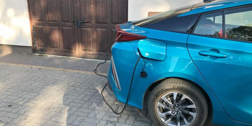 Hybryda plug-in – kiedy warto, a kiedy nie warto kupować?