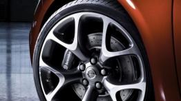 Opel Astra IV OPC - koło