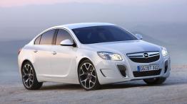 Opel Insignia OPC - widok z przodu