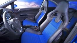 Opel Corsa OPC - widok ogólny wnętrza z przodu