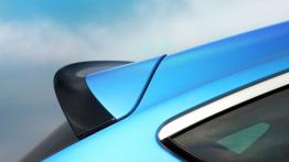 Opel Astra IV OPC - spoiler