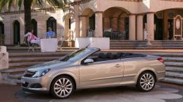 Opel Astra Twin Top OPC - lewy bok