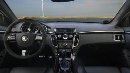 Cadillac CTS-V Coupe - pełny panel przedni