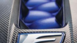 Lexus RC F - rasowe coupe