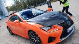 Lexus RC F - rasowe coupe