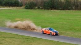 Lexus RC F - rasowe coupe