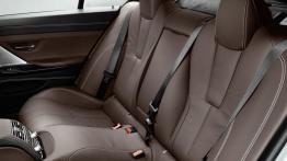 BMW M6 Gran Coupe - tylna kanapa