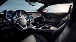 Chevrolet Camaro ZL1 - widok ogólny wnętrza z przodu