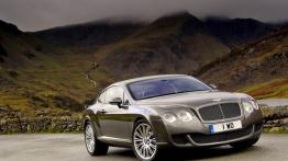 Bentley Continental GT Speed - widok z przodu