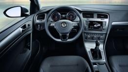 Volkswagen Golf VII BlueMotion Concept - kokpit