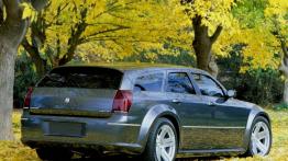 Dodge Magnum SRT-8 Concept - widok z tyłu