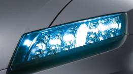 Audi Roadjet Concept - lewy przedni reflektor - włączony