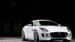 Jaguar C-X16 Concept - widok z przodu