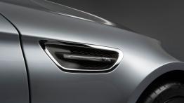 BMW M5 Concept - wlot powietrza