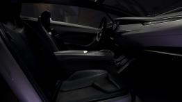 Cadillac Urban Luxury Concept - widok ogólny wnętrza z przodu