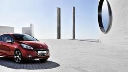Peugeot 208 GTi Concept - przód - inne ujęcie