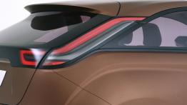 Łada XRay Concept - prawy tylny reflektor - włączony