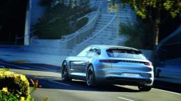 Porsche Panamera Sport Turismo Concept - widok z tyłu