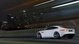 Jaguar C-X16 Concept - lewy bok