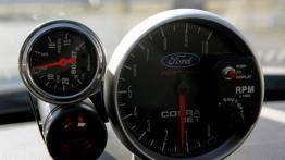 Ford Mustang Cobra Jet Twin-Turbo Concept - obrotomierz