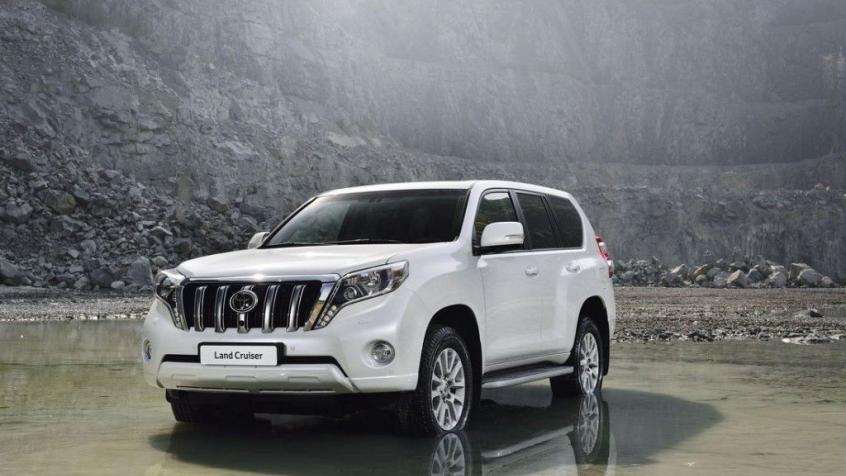 Toyota Land Cruiser VI MPV