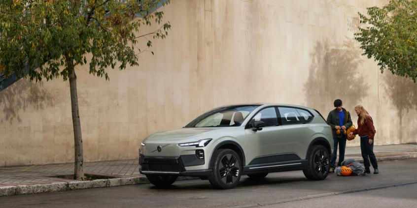 Na Volvo EX60 czeka już 50 tys. klientów. Produkcja nie nadąża za popytem