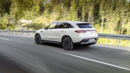 Mercedes-Benz EQC - lewy bok