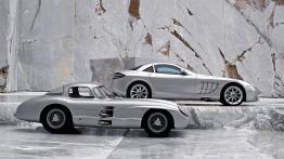 Mercedes 300 SLR - prawy bok