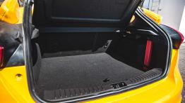 Ford Focus ST FL - pomarańczowy prowokator