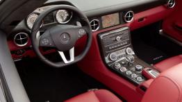 Mercedes SLS AMG Roadster - pełny panel przedni