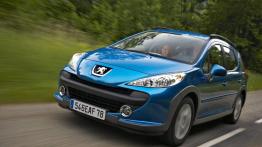 Peugeot 207 Outdoor - przód - reflektory wyłączone