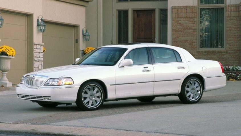 Lincoln Town Car