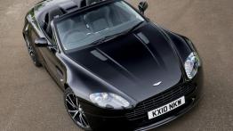 Aston Martin V8 Vantage N420 Roadster - widok z przodu