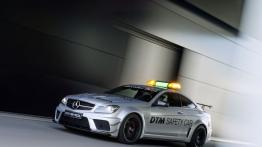 Mercedes C63 AMG Coupe Black Series Safety Car - lewy bok