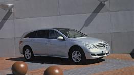 Mercedes Klasa R - widok z przodu