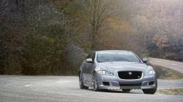 Jaguar XJR