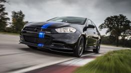Dodge Dart Mopar - widok z przodu