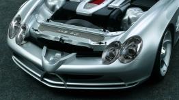 Mercedes Vision SLR - silnik