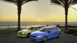 Volvo celebruje 20-lecie modelu 855 T5 R