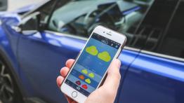 Czy samochód ochroni nas przed smogiem? Sprawdzamy na przykładzie Toyoty C-HR