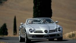 Mercedes Vision SLR - widok z przodu