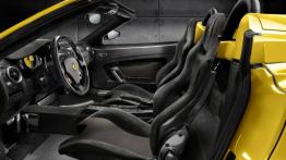 Ferrari 430 16M Scuderia Spider - widok ogólny wnętrza z przodu