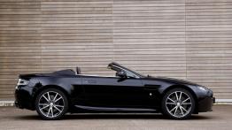 Aston Martin V8 Vantage N420 Roadster - prawy bok
