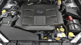 Subaru Legacy Outback Crossover - silnik